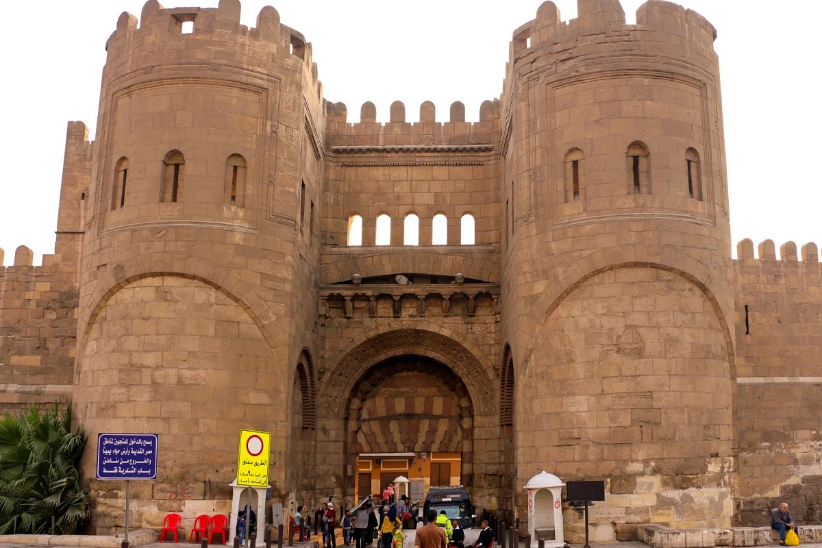 Tour to Egyptian Museum & Citadel and Old Cairo