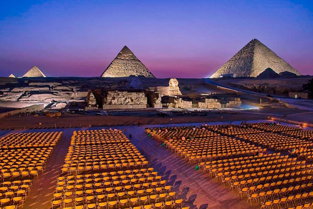 Day Tour To Giza Pyramids & Citadel and Old Cairo