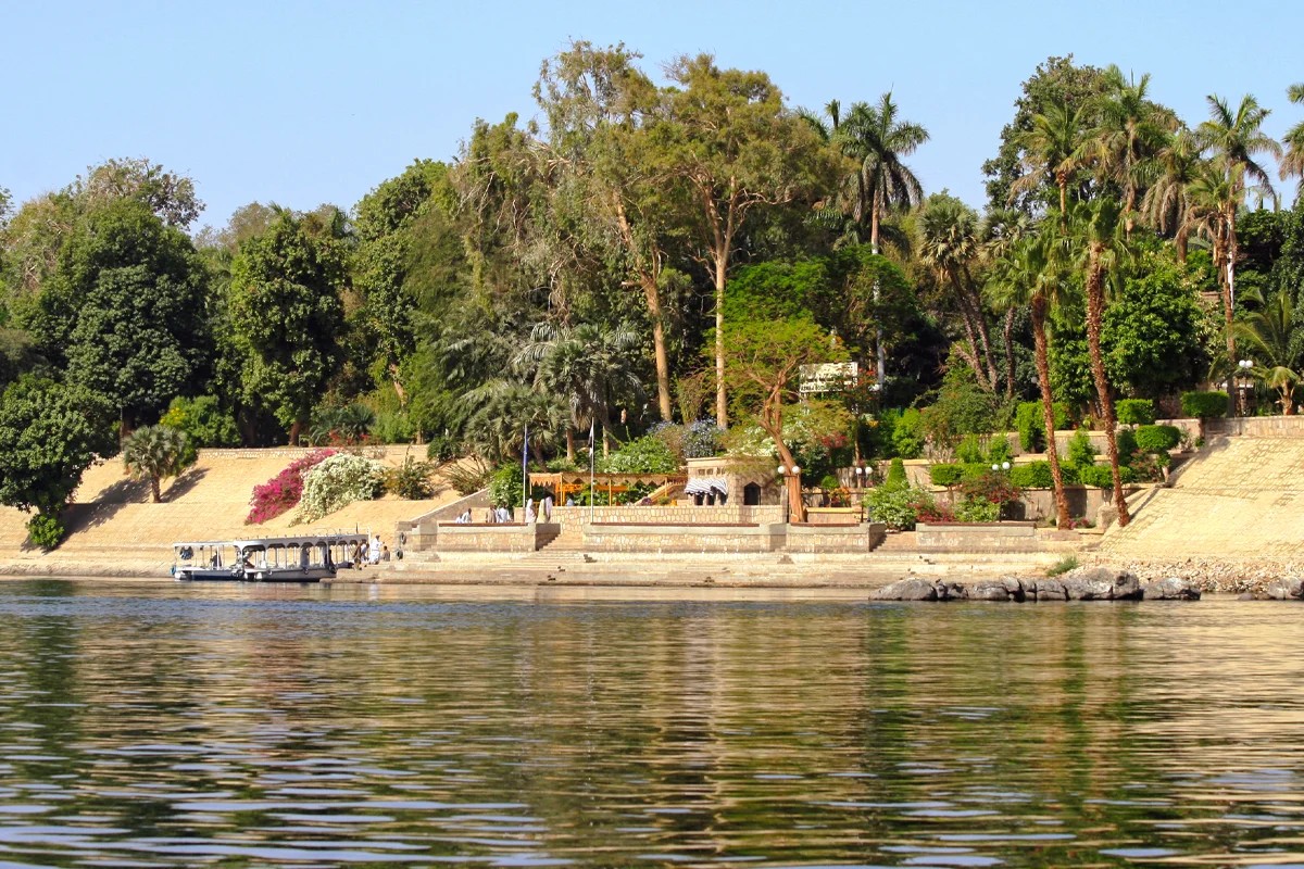 Tour to Botanical Gardens in Aswan